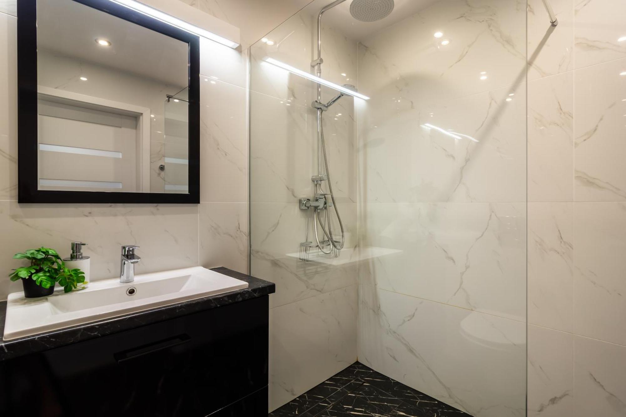 Apartament Near Sky Tower Wrocław Eksteriør bilde